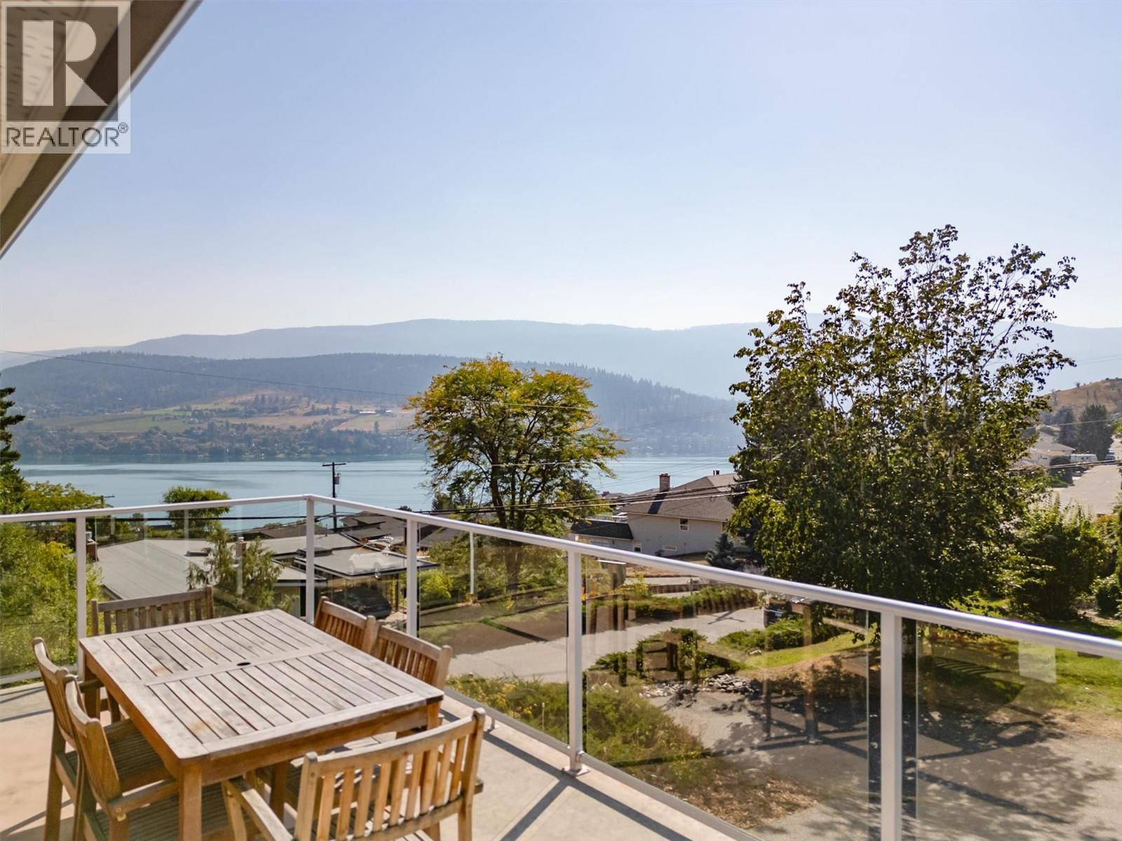 8204 Kalview Drive, Coldstream, British Columbia