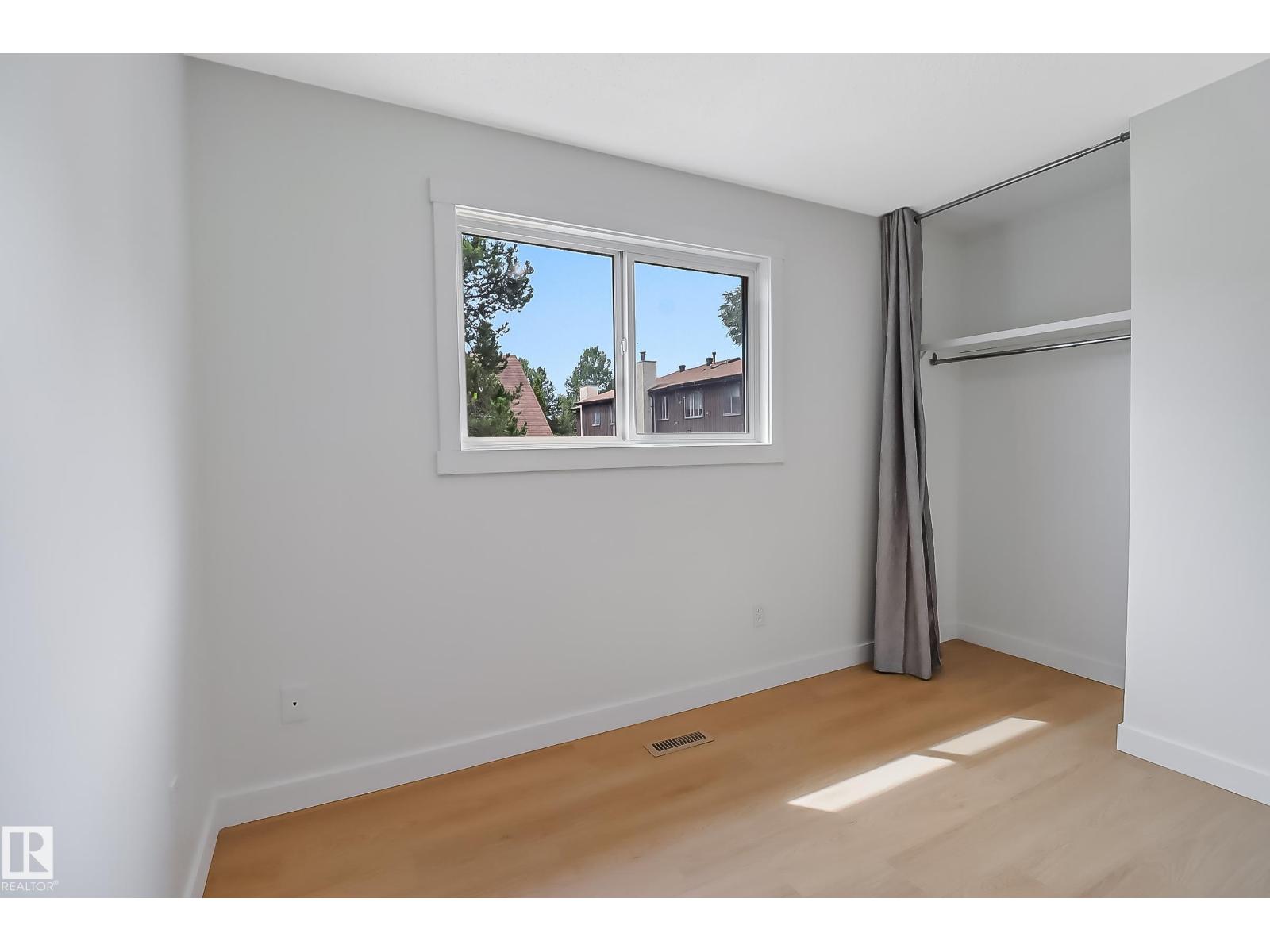 744 Saddleback Rd Nw, Edmonton, Alberta  T6J 5E6 - Photo 21 - E4460056