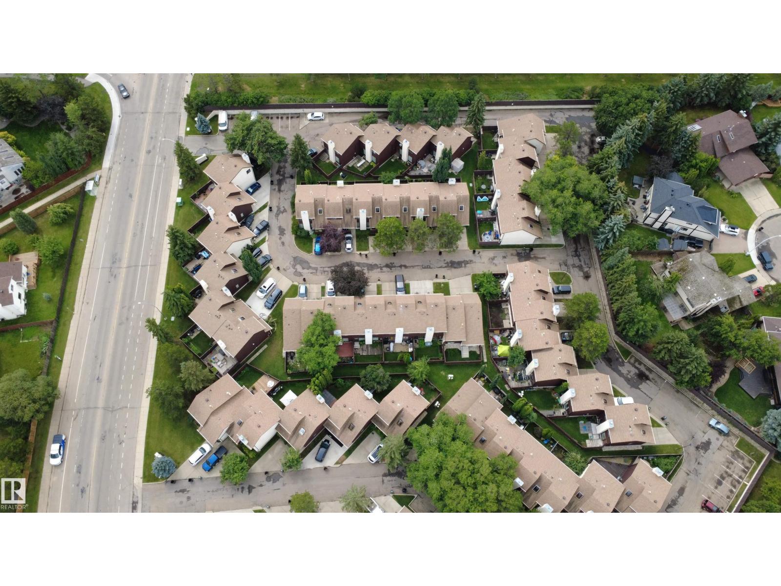 744 Saddleback Rd Nw, Edmonton, Alberta  T6J 5E6 - Photo 7 - E4460056