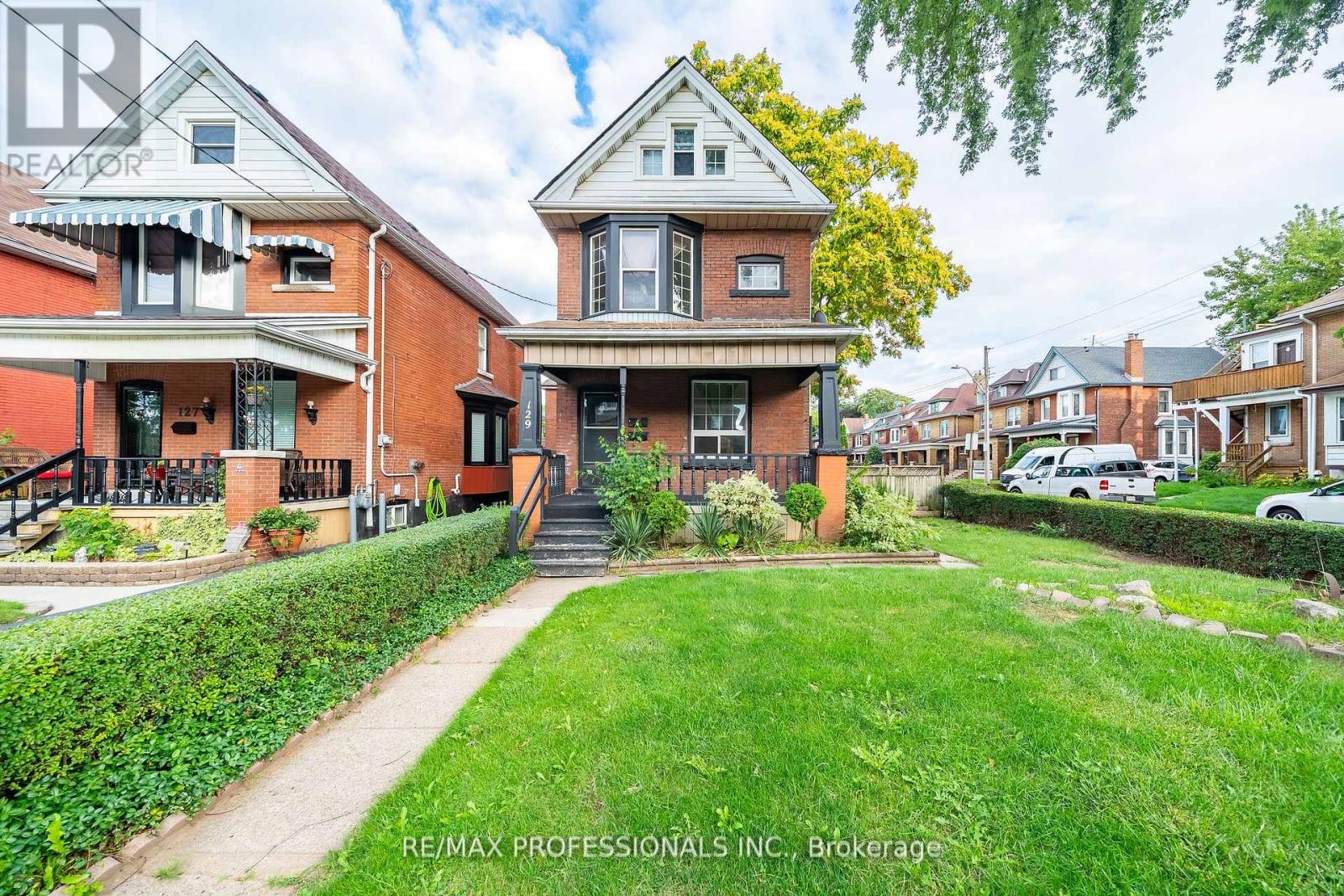 129 BALSAM AVENUE S, Hamilton, Ontario