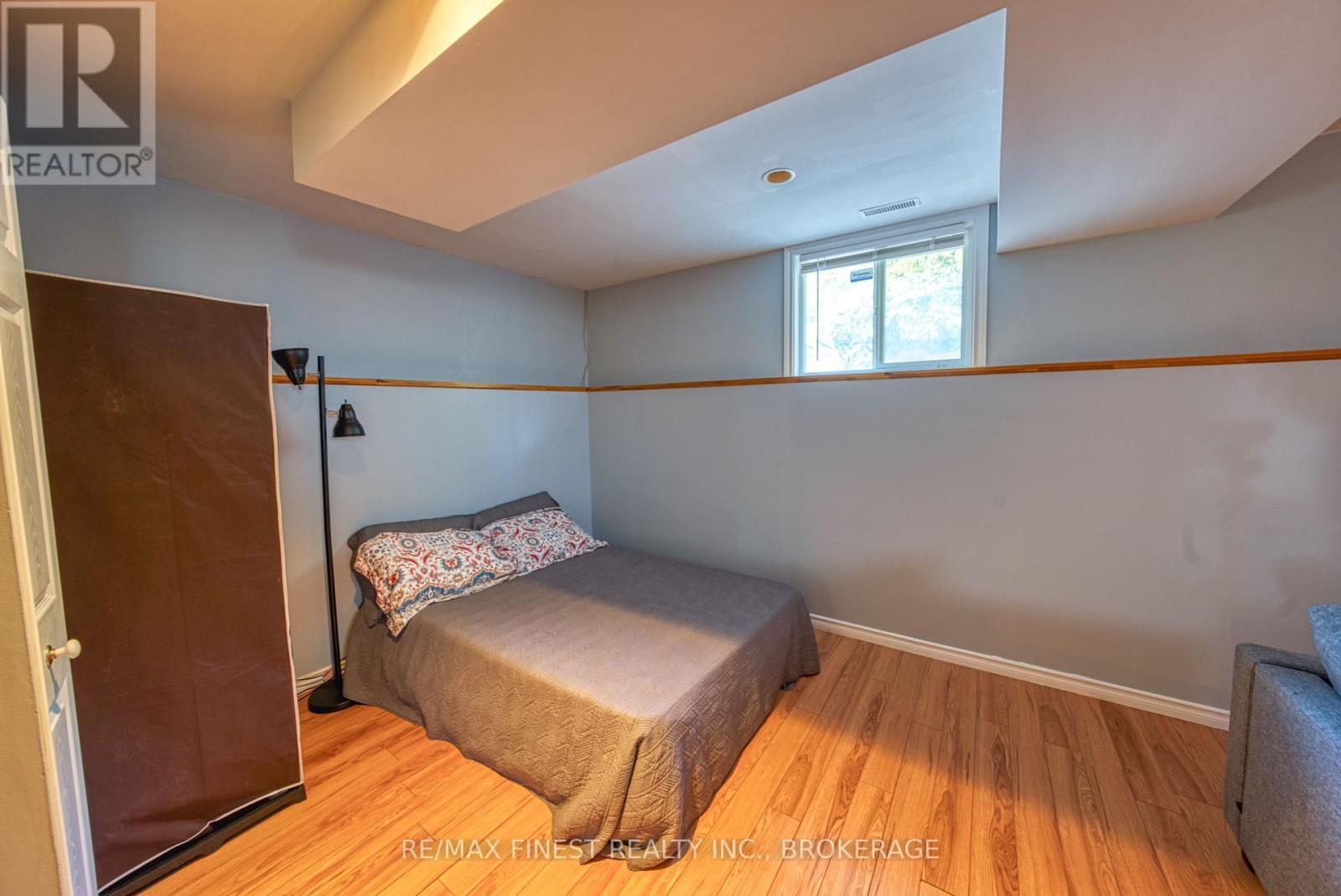 938 Lombardy Street, Kingston, Ontario  K7M 9C2 - Photo 22 - X12431801