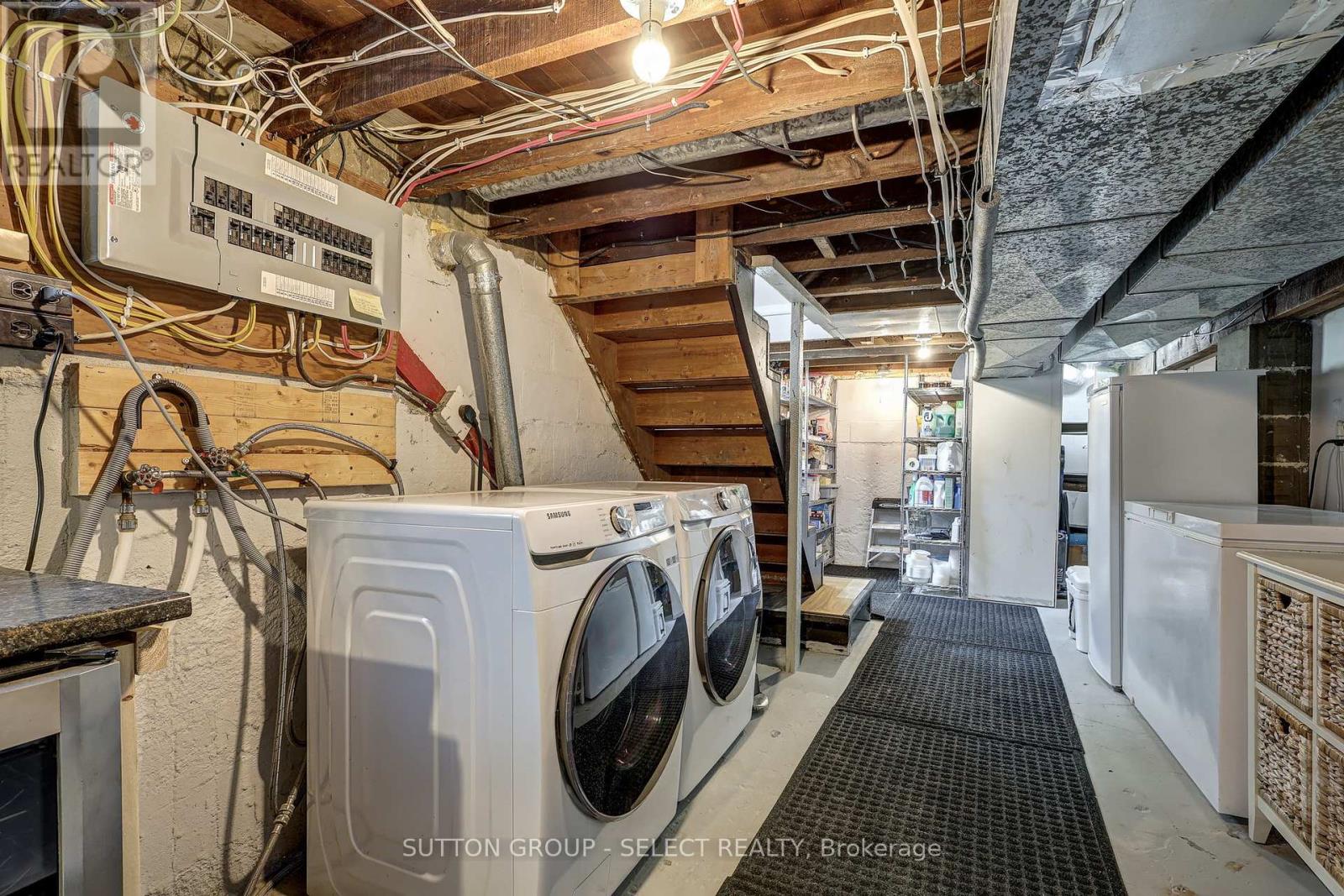 Photo 32 of 43 for 126 Brisbin Street