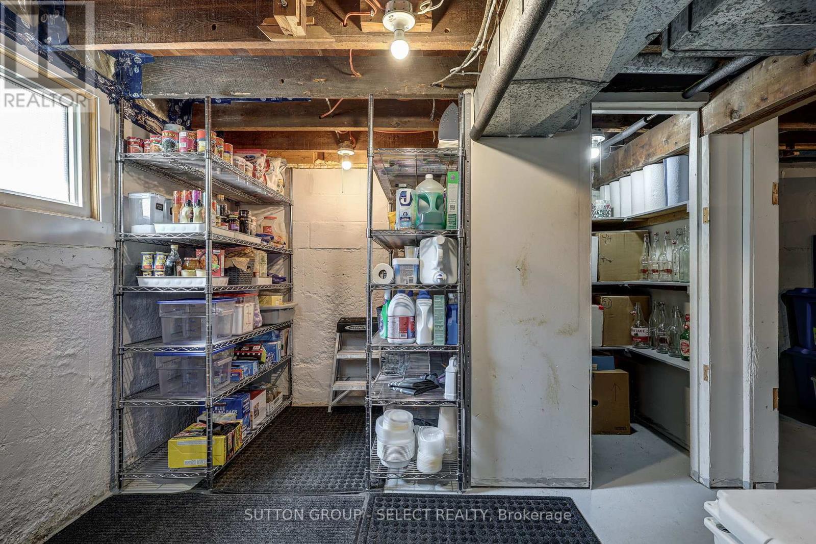 Photo 33 of 43 for 126 Brisbin Street