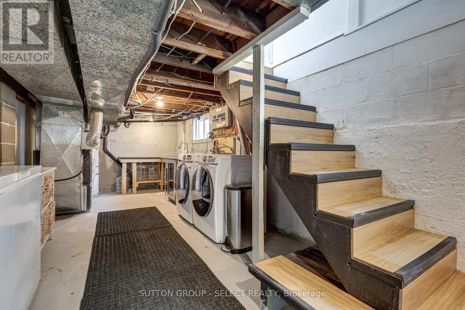 Photo 43 of 43 for 126 Brisbin Street