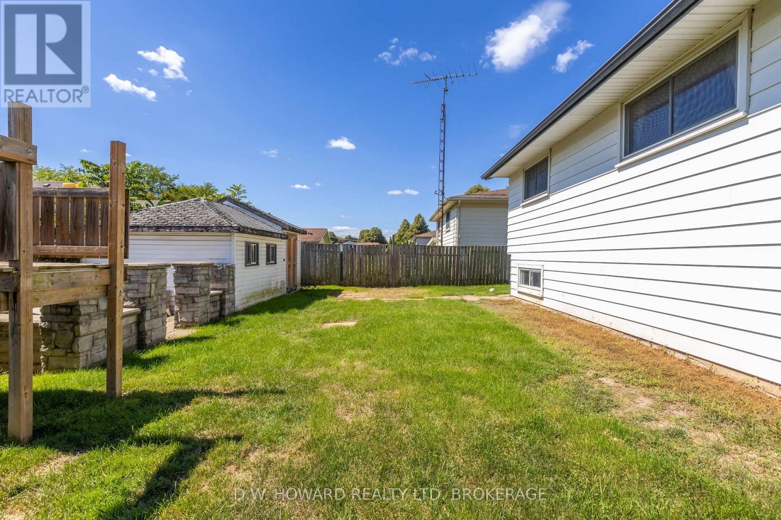 7116 Harriman Street, Niagara Falls, Ontario  L2J 3S2 - Photo 34 - X12376881