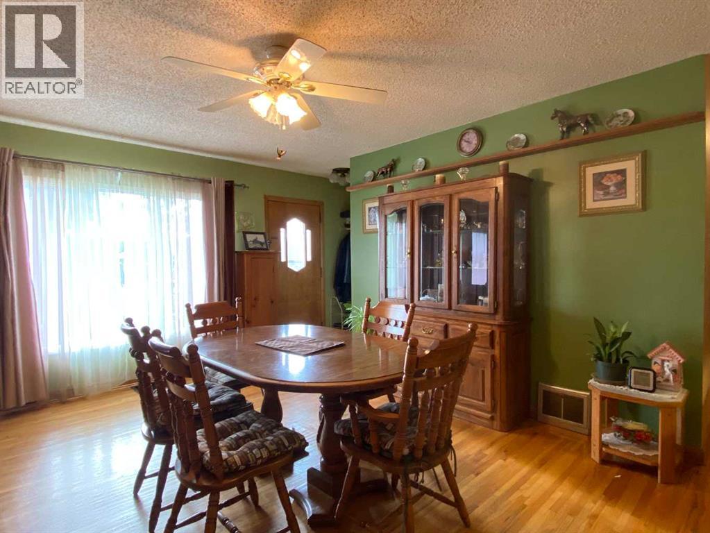5207 49 Street, Ponoka, Alberta  T4J 1E1 - Photo 14 - A2229990