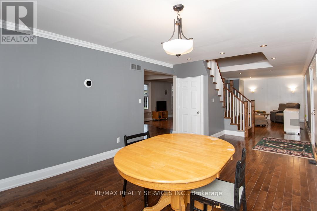 571 Sandra Crescent, Chatham-Kent, Ontario  N8A 2C8 - Photo 12 - X12076350
