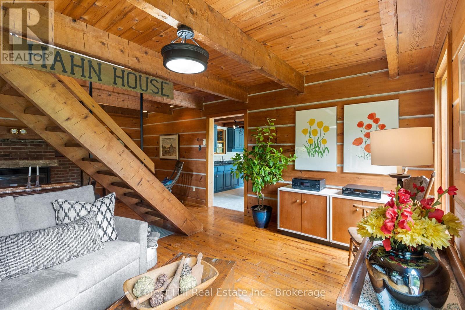 403288 Grey Road 4, West Grey, Ontario  N0G 1R0 - Photo 14 - X12433245