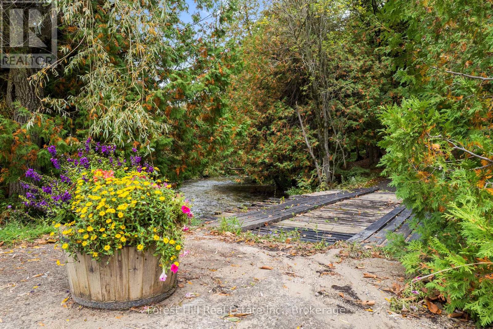 403288 Grey Road 4, West Grey, Ontario  N0G 1R0 - Photo 41 - X12433245