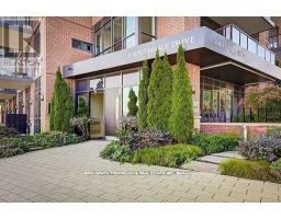 301 - 3 SOUTHVALE DRIVE, Toronto, Ontario
