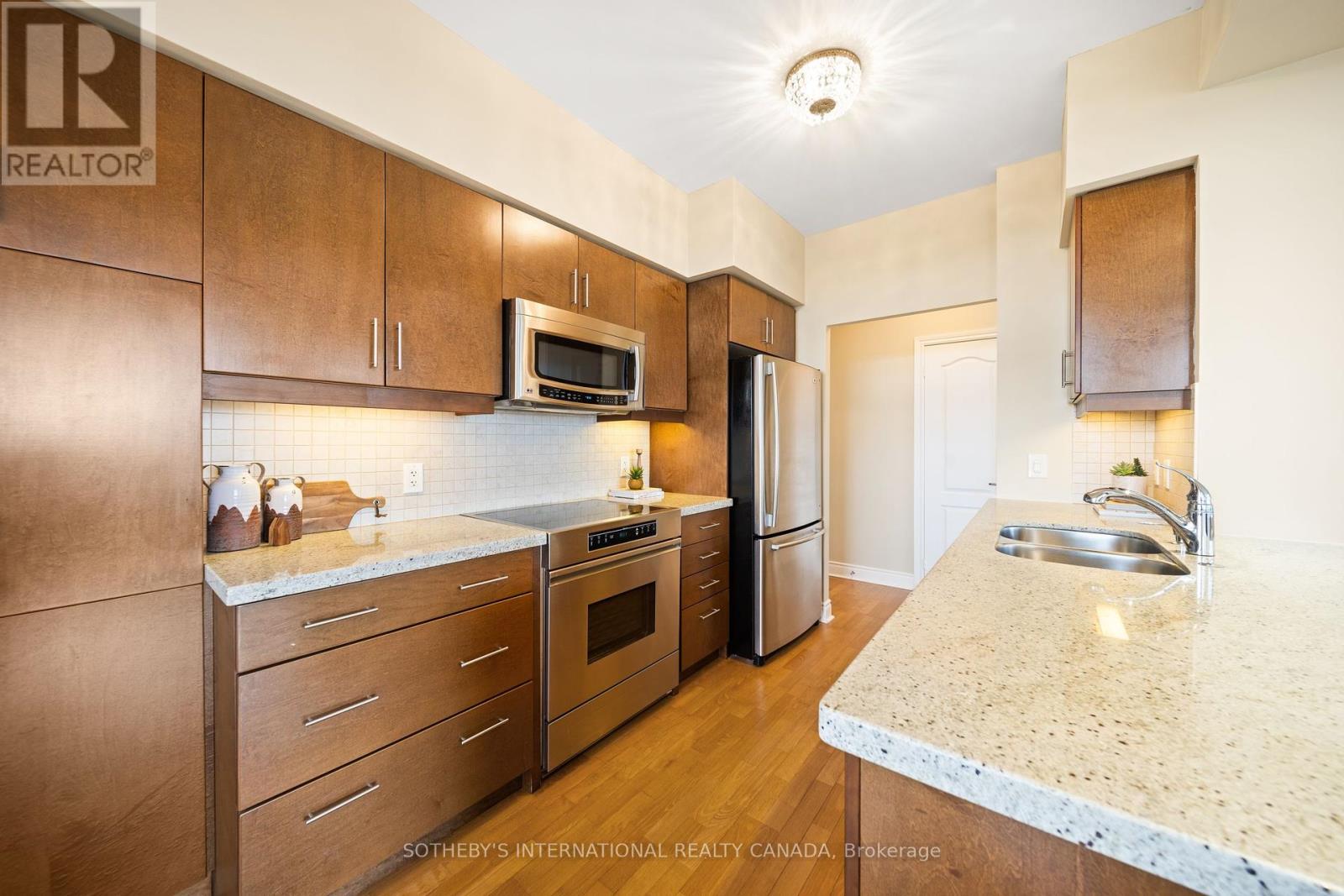 903 - 1105 Leslie Street, Toronto, Ontario  M3C 4G9 - Photo 12 - C12433999