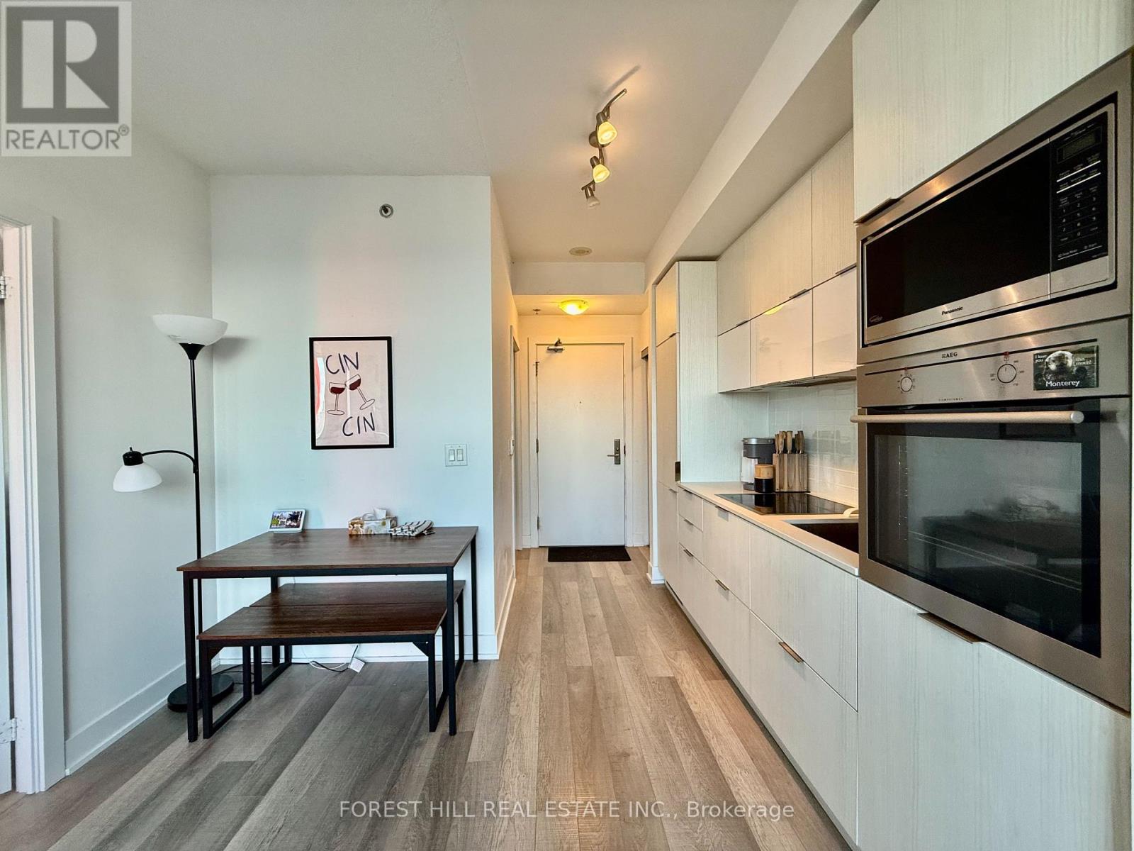 2902 - 318 Richmond Street W, Toronto, Ontario  M5V 0B4 - Photo 4 - C12434008