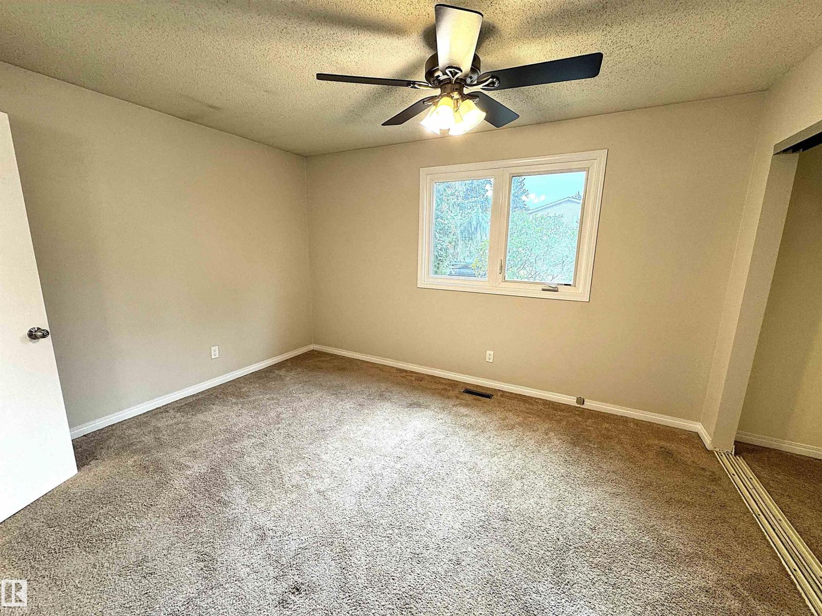 3607 104 St Nw, Edmonton, Alberta  T6J 2J8 - Photo 9 - E4460058
