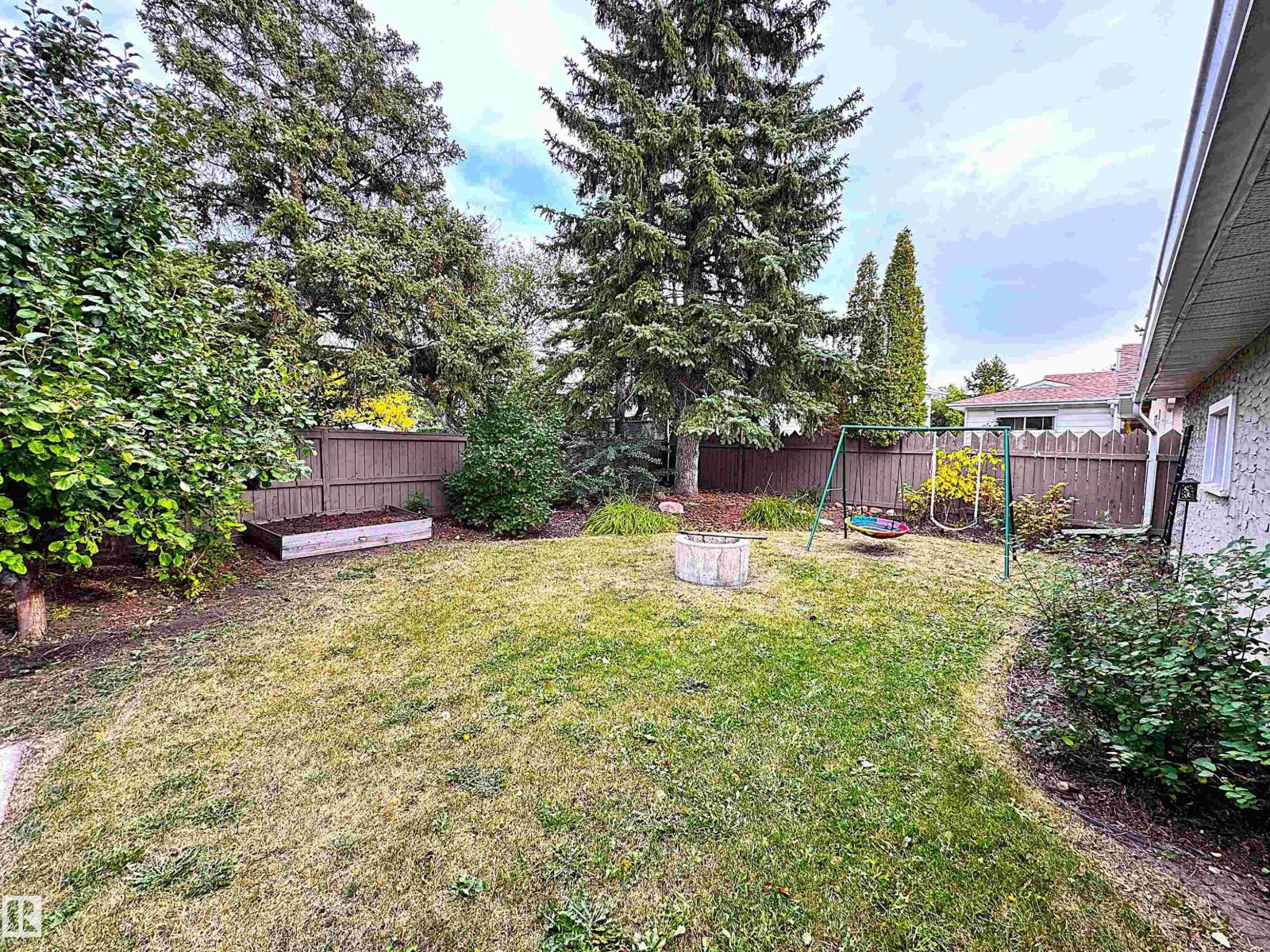 3607 104 St Nw, Edmonton, Alberta  T6J 2J8 - Photo 32 - E4460058