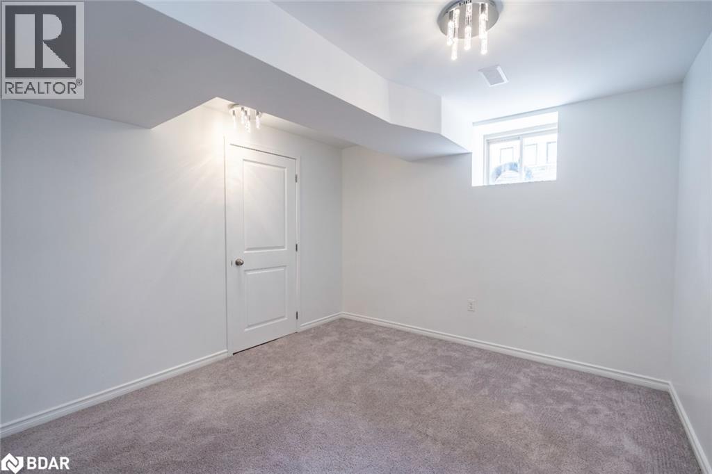 141 Holgate Street, Barrie, Ontario  L4N 3J1 - Photo 10 - 40772922