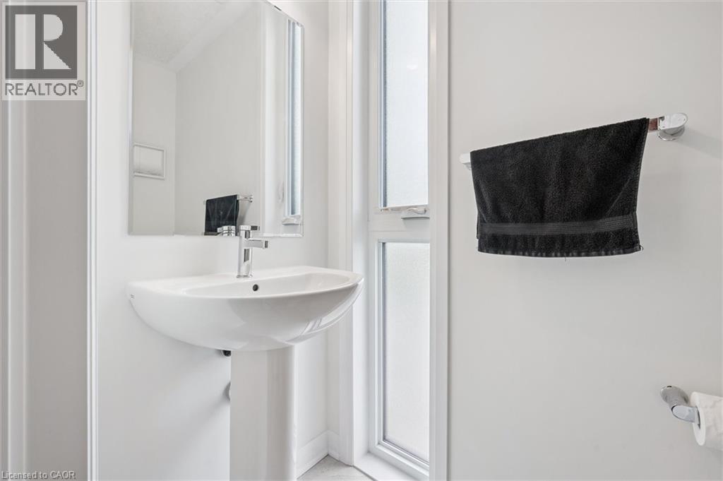 142 Foamflower Place Unit# 35, Waterloo, Ontario  N2V 0J1 - Photo 17 - 40764976