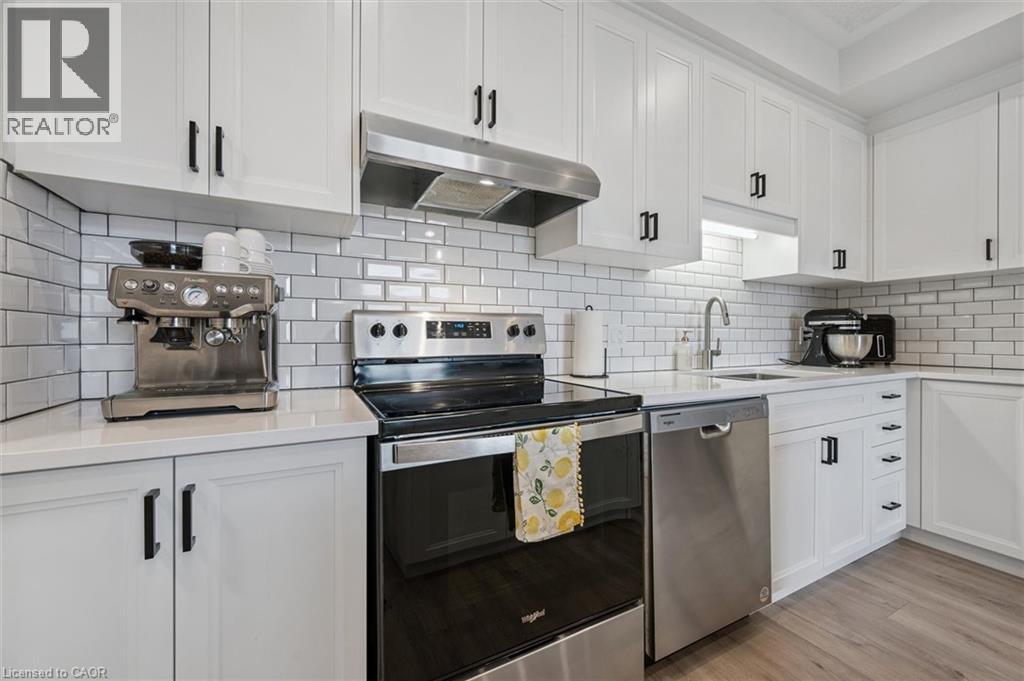 142 Foamflower Place Unit# 35, Waterloo, Ontario  N2V 0J1 - Photo 14 - 40764976
