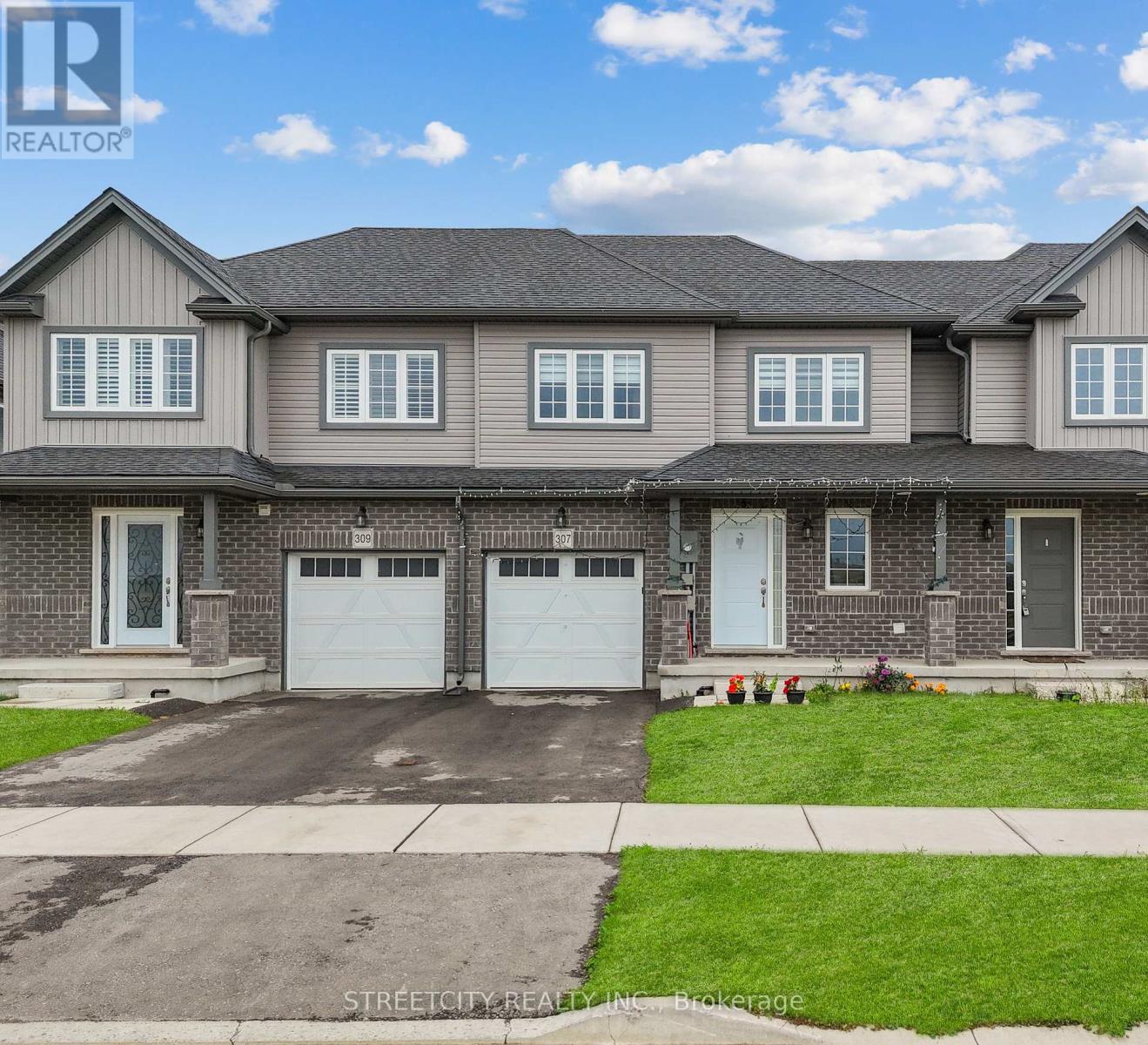 307 Kennington Way, London South, Ontario  N6L 0H4 - Photo 2 - X12434113