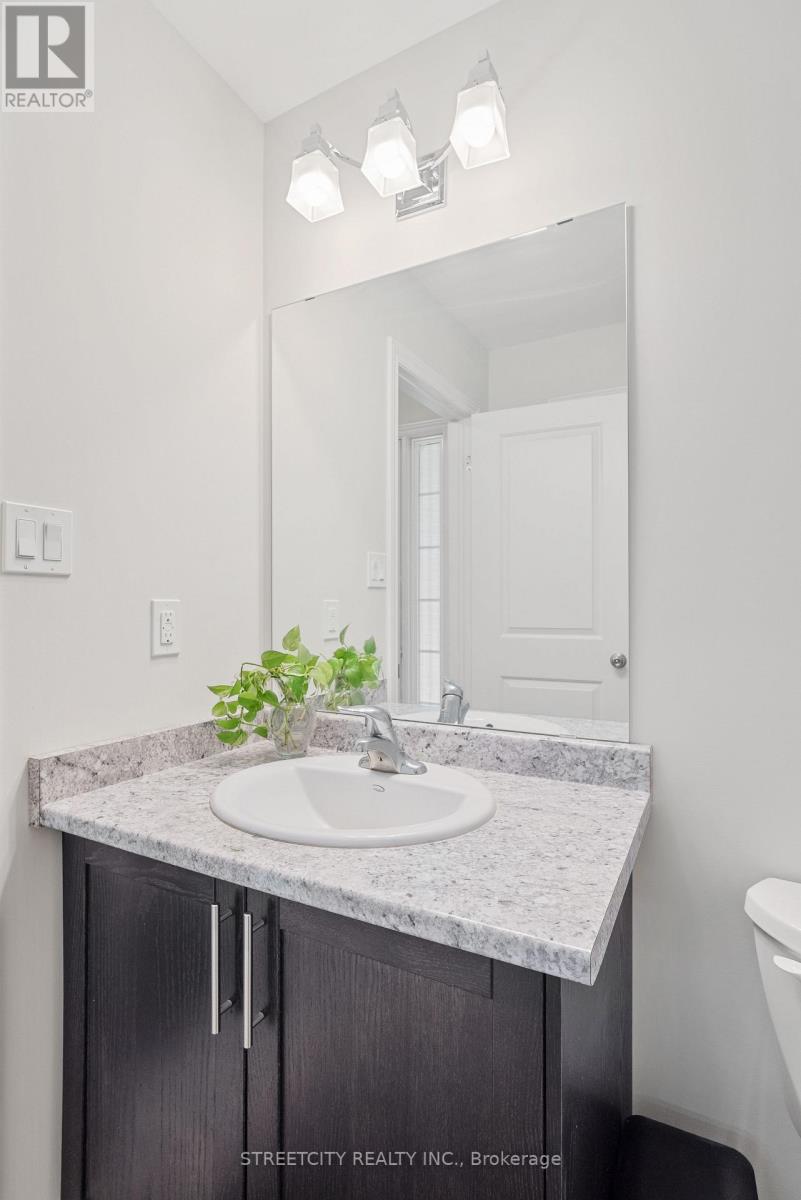 307 Kennington Way, London South, Ontario  N6L 0H4 - Photo 20 - X12434113