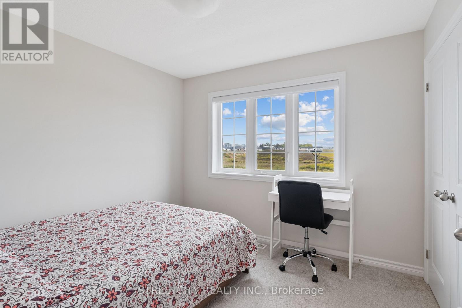 307 Kennington Way, London South, Ontario  N6L 0H4 - Photo 27 - X12434113