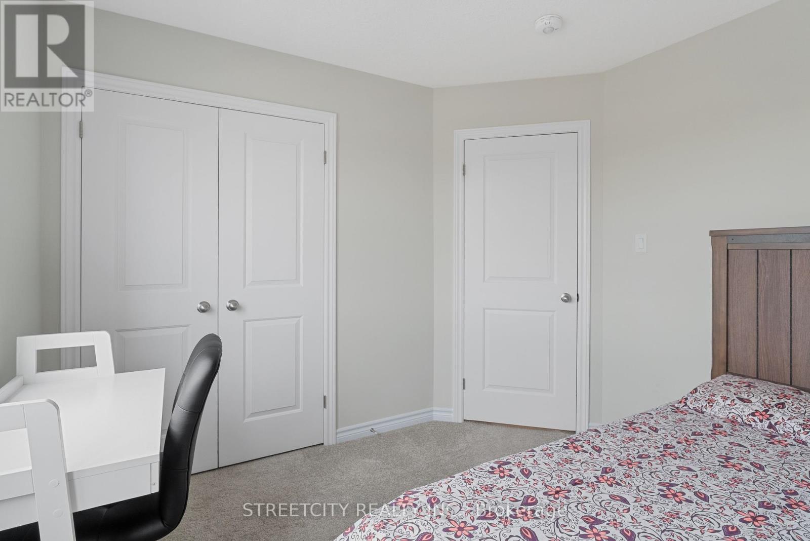 307 Kennington Way, London South, Ontario  N6L 0H4 - Photo 28 - X12434113