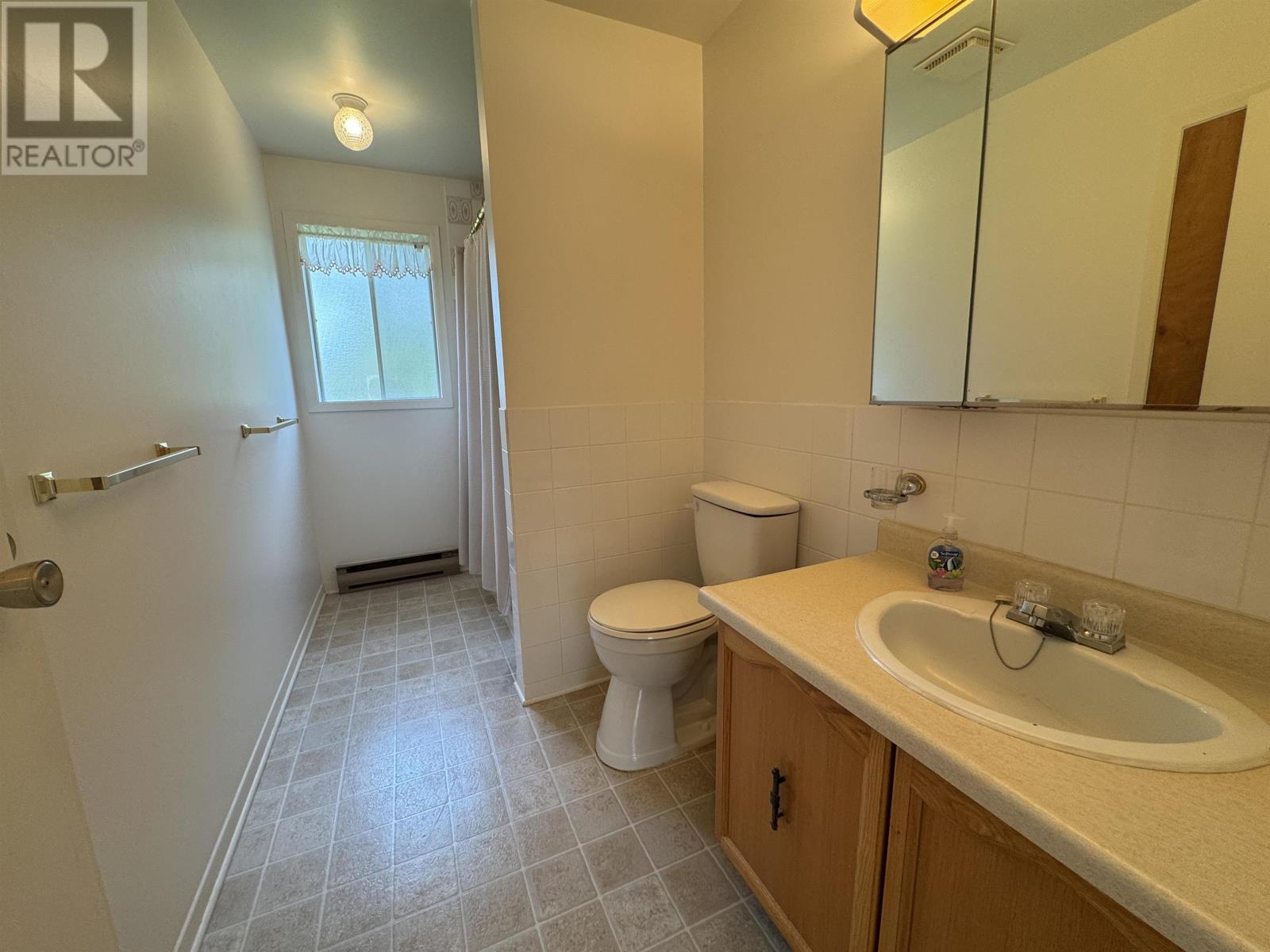 26 Matachewan Rd, Manitouwadge, Ontario  P0T 2C0 - Photo 20 - TB252359