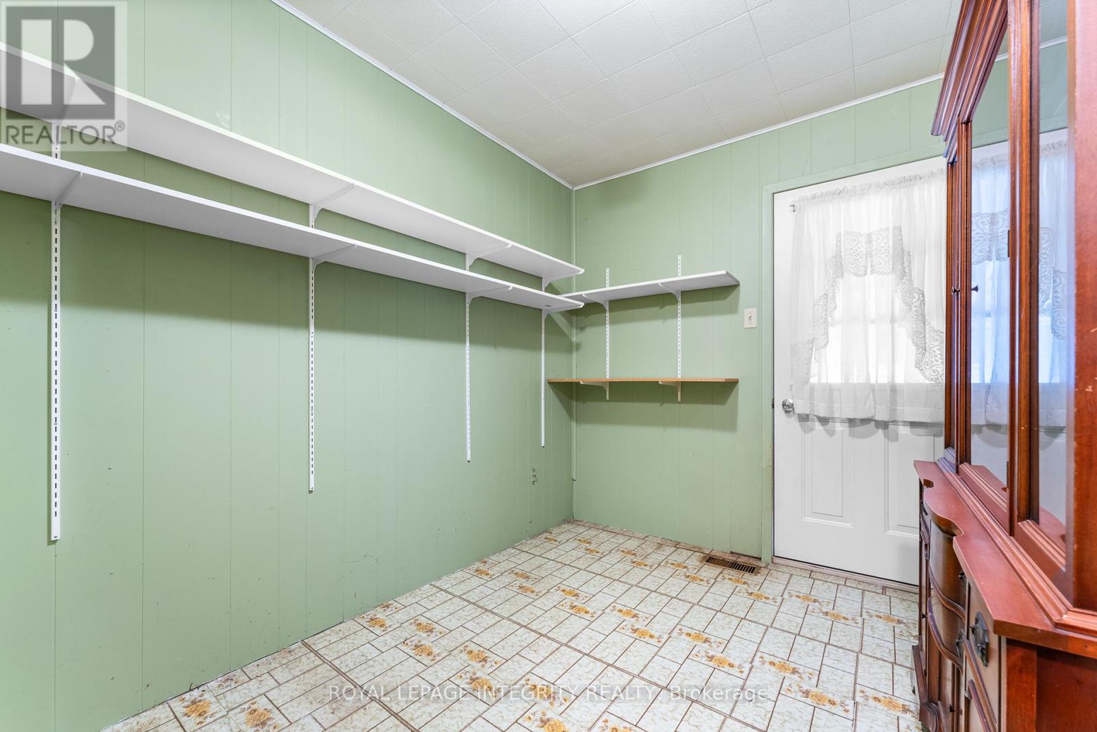 17 Second Avenue, Russell, Ontario  K4R 1E2 - Photo 12 - X12434072