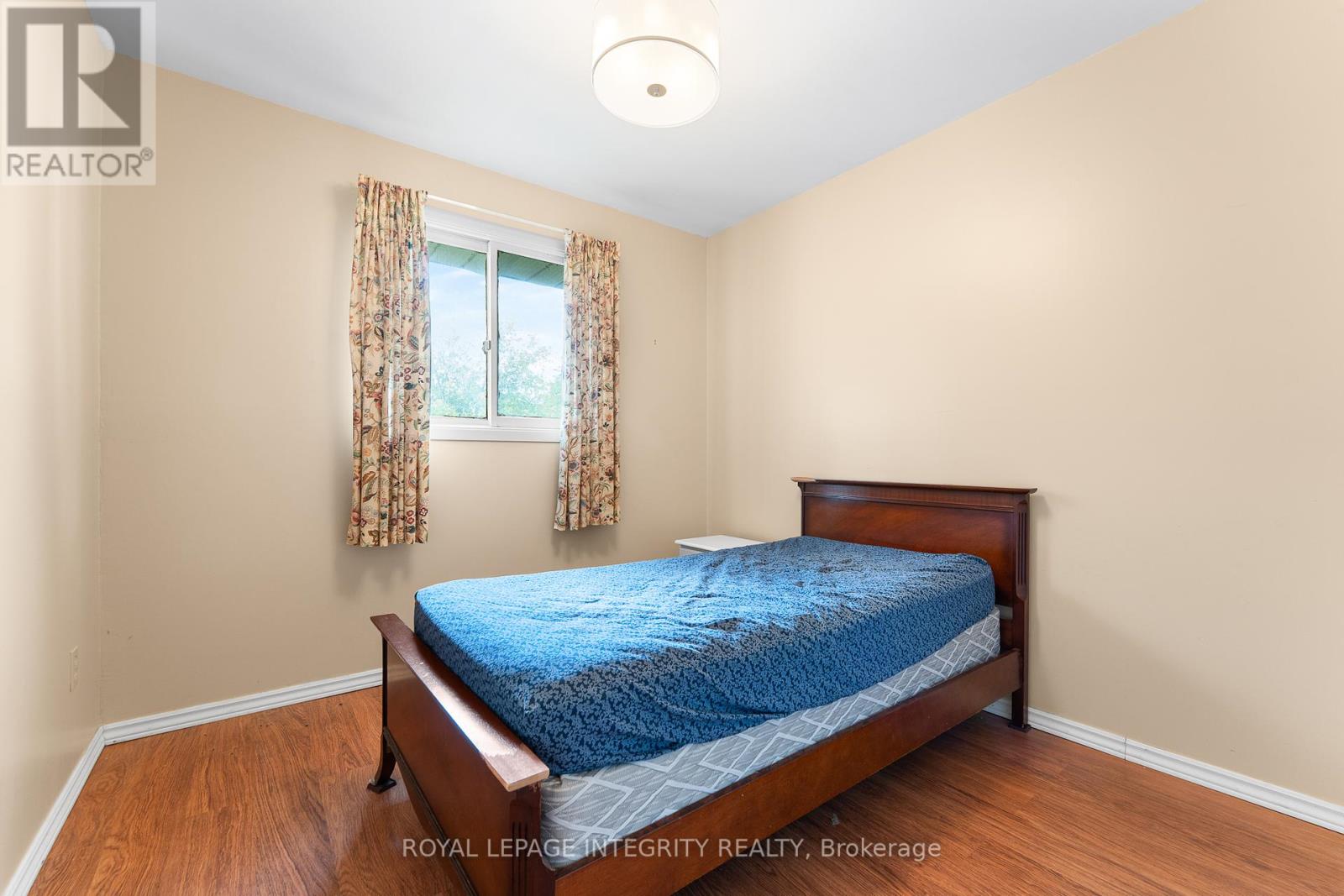 17 Second Avenue, Russell, Ontario  K4R 1E2 - Photo 14 - X12434072