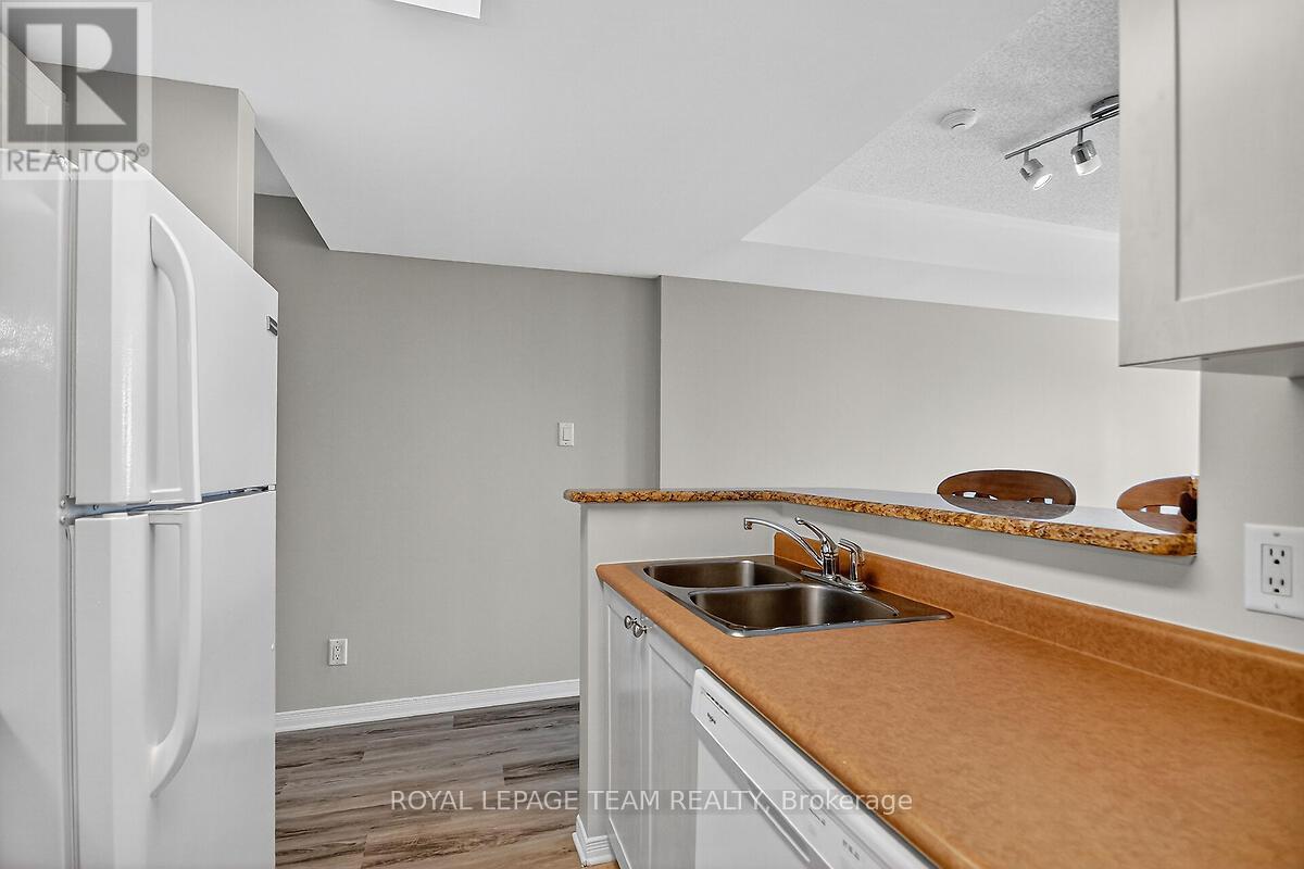 8f - 310 Central Park Drive, Ottawa, Ontario  K2C 4G4 - Photo 17 - X12434121