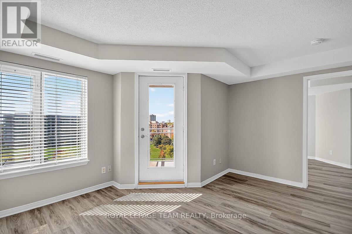 8f - 310 Central Park Drive, Ottawa, Ontario  K2C 4G4 - Photo 23 - X12434121
