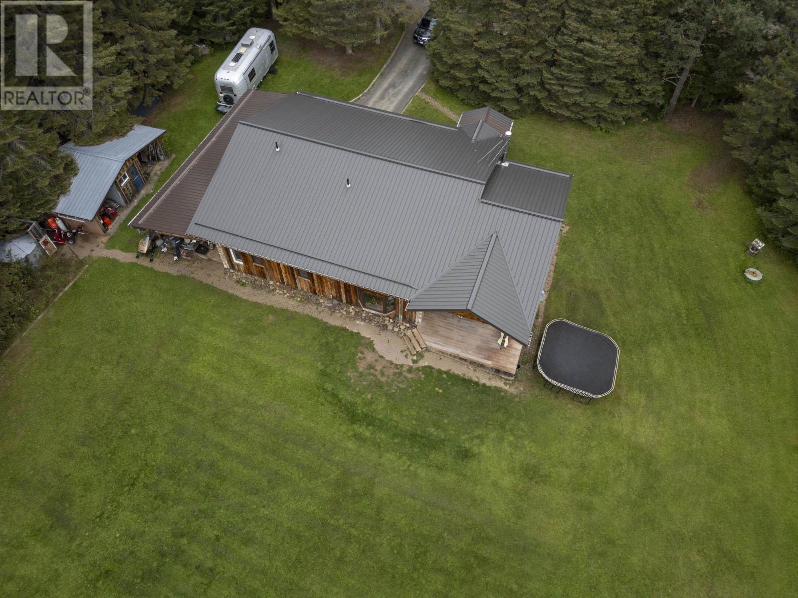 345 Fisher Rd, Thunder Bay, Ontario  P7G 2J1 - Photo 14 - TB252994