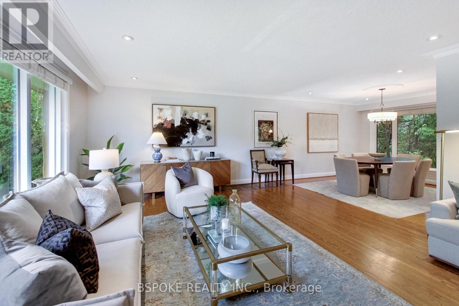 12 Vistaview Boulevard, Vaughan, Ontario  L4J 2A6 - Photo 10 - N12433875
