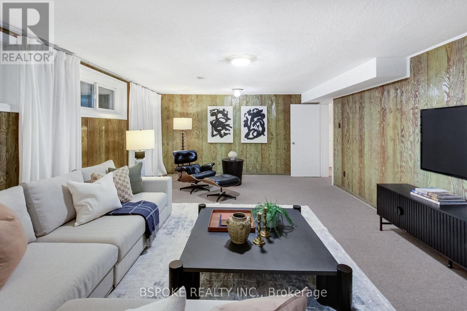 12 Vistaview Boulevard, Vaughan, Ontario  L4J 2A6 - Photo 31 - N12433875