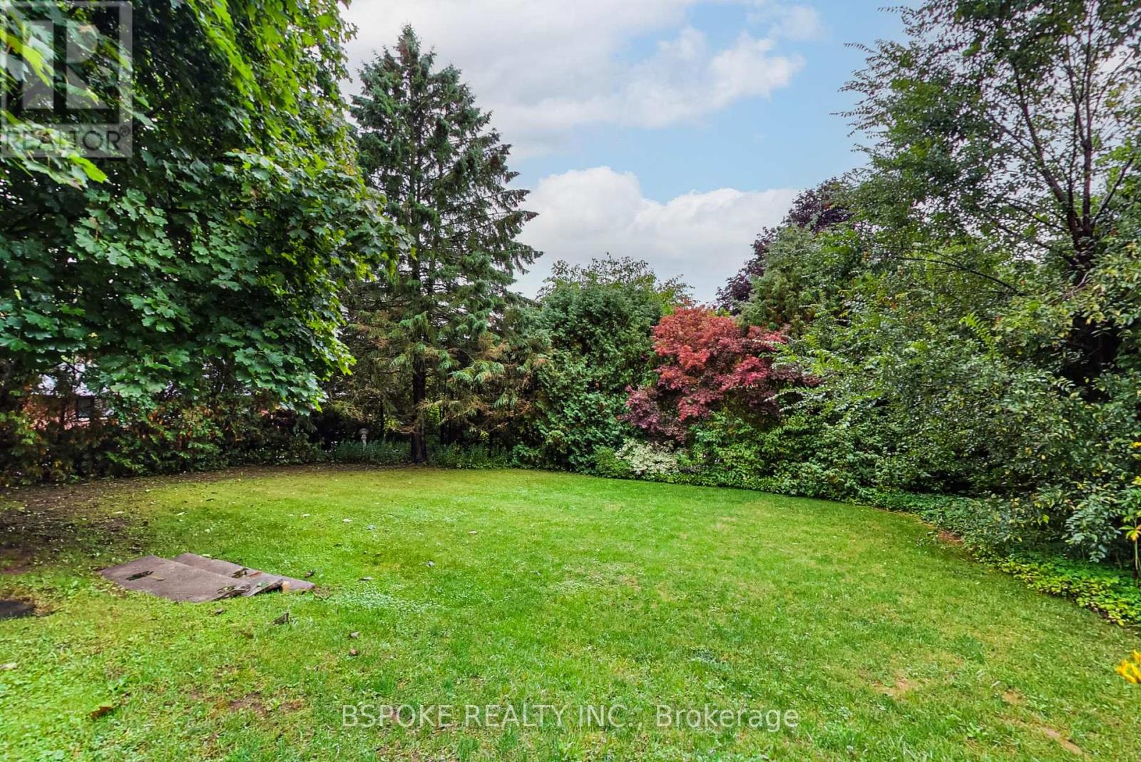 12 Vistaview Boulevard, Vaughan, Ontario  L4J 2A6 - Photo 35 - N12433875