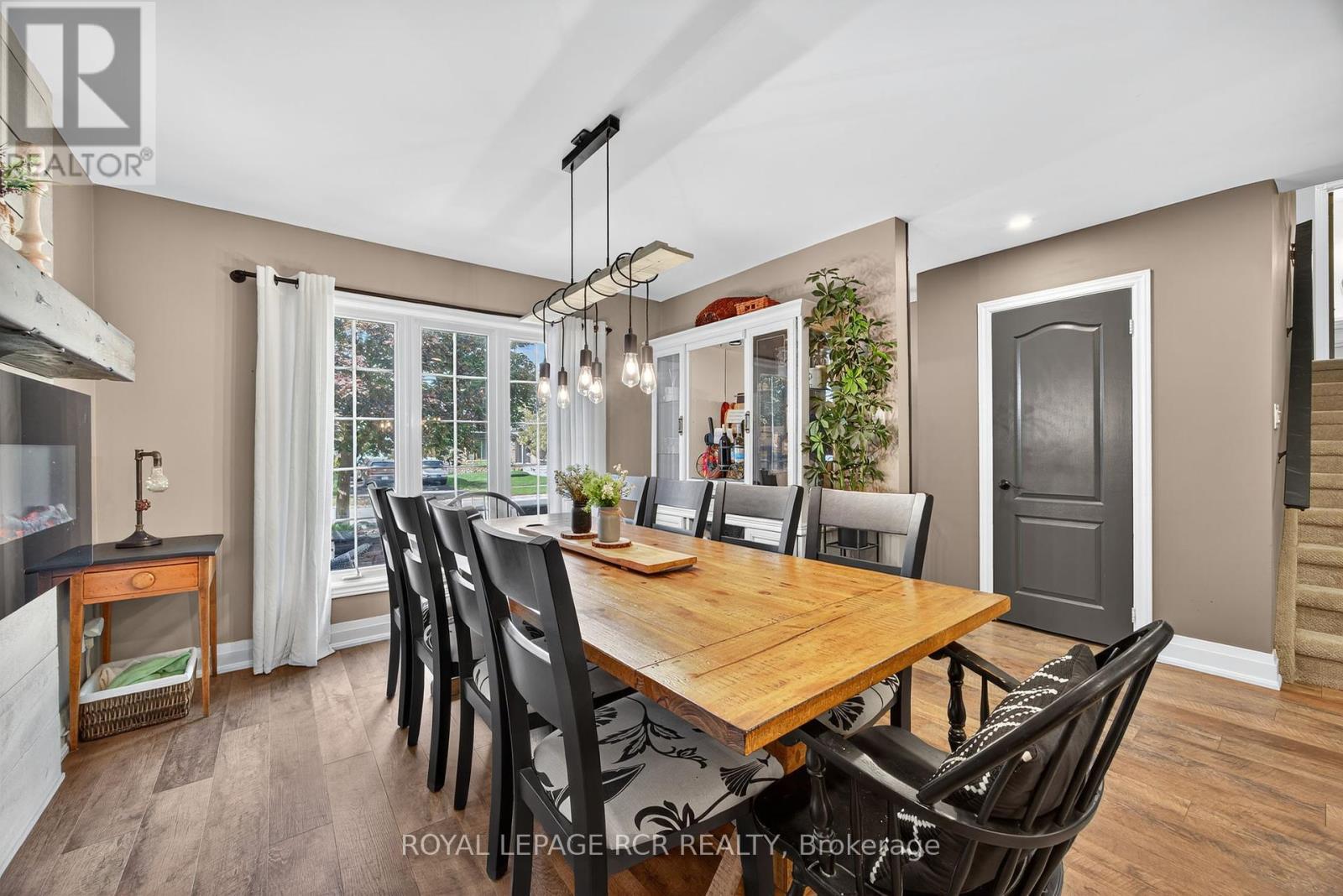 29 Fraser Avenue, New Tecumseth, Ontario  L0G 1W0 - Photo 12 - N12433940