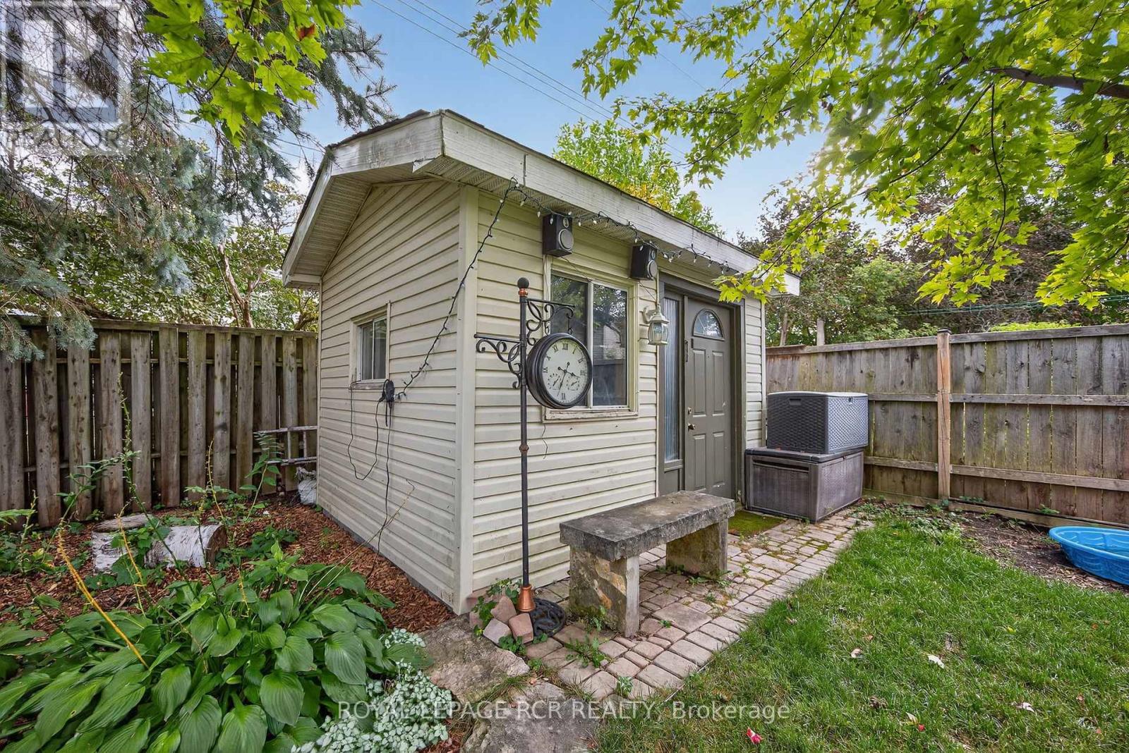 29 Fraser Avenue, New Tecumseth, Ontario  L0G 1W0 - Photo 37 - N12433940