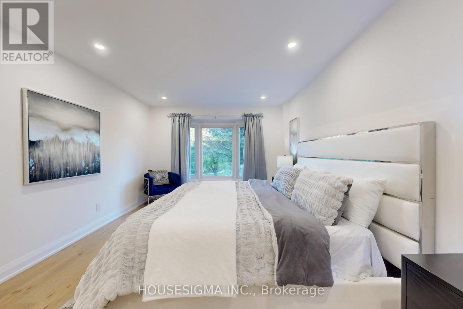 41 Underhill Crescent, Aurora, Ontario  L4G 5S3 - Photo 16 - N12433945