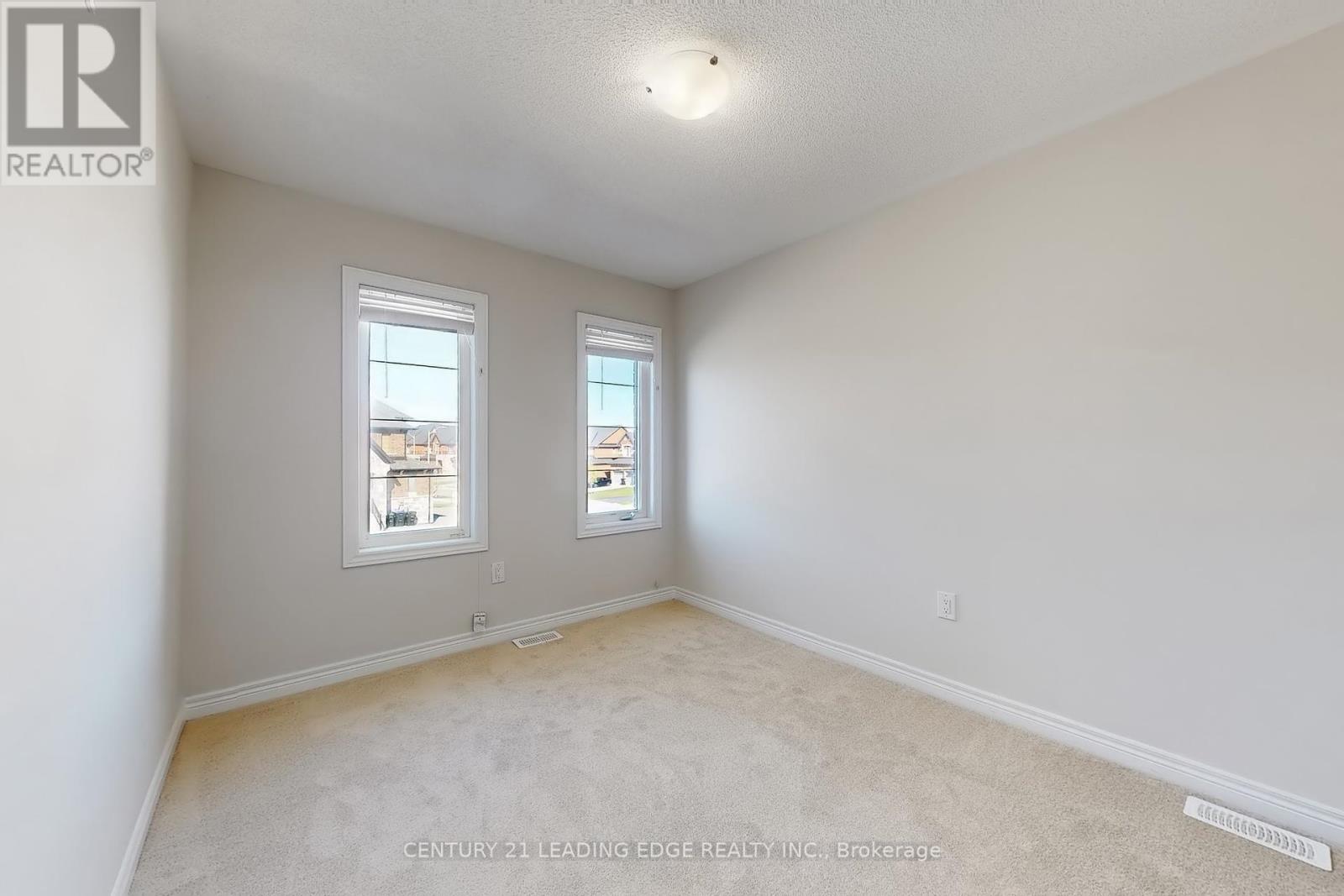 2023 Mullen Street, Innisfil, Ontario  L9S 0J8 - Photo 17 - N12433958