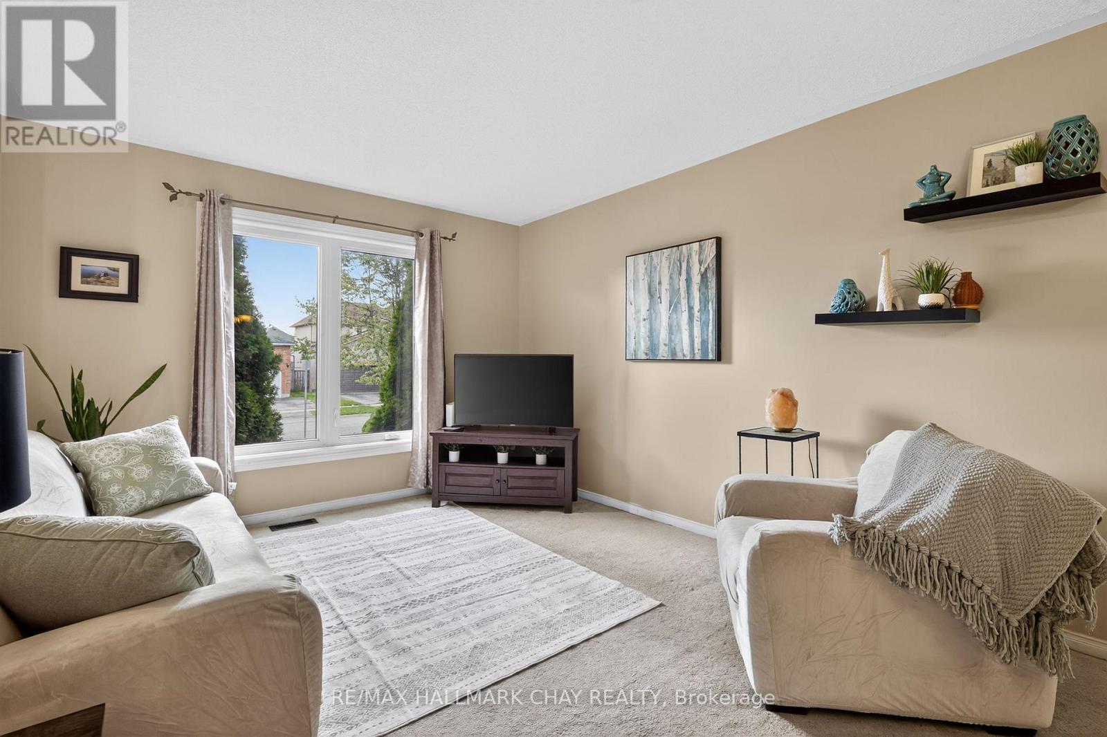 120 Tunbridge Road, Barrie, Ontario  L4M 6T1 - Photo 10 - S12433967
