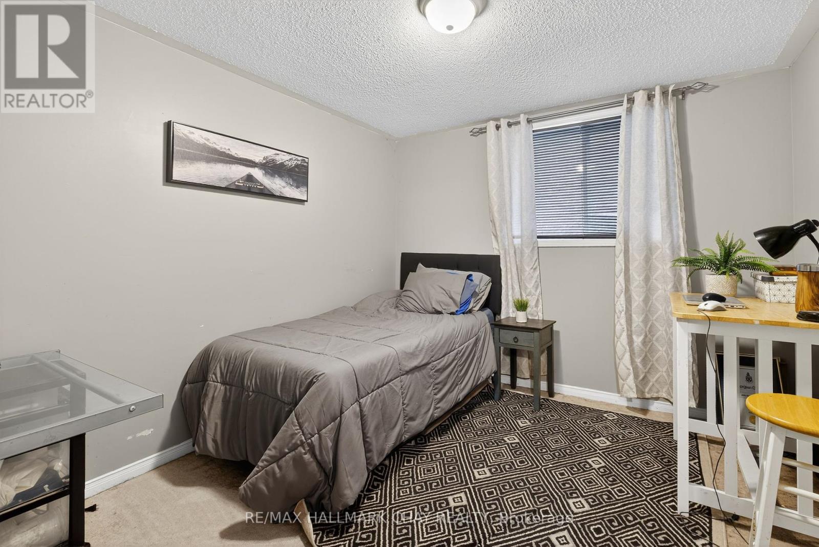 120 Tunbridge Road, Barrie, Ontario  L4M 6T1 - Photo 31 - S12433967