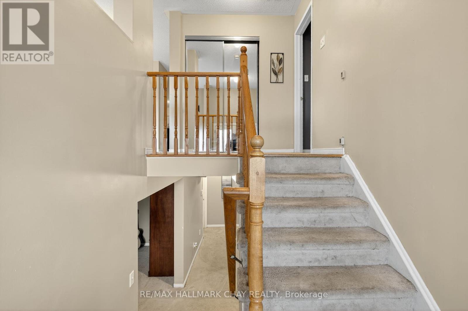 120 Tunbridge Road, Barrie, Ontario  L4M 6T1 - Photo 7 - S12433967