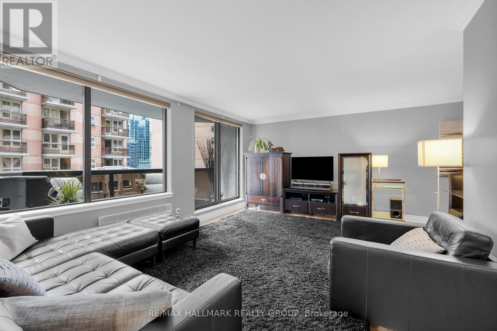 402 - 470 Laurier Avenue W, Ottawa, Ontario  K1R 7W9 - Photo 17 - X12434106