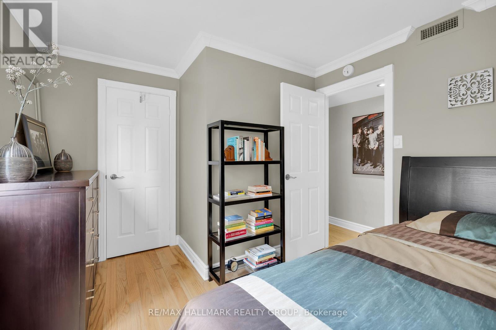 402 - 470 Laurier Avenue W, Ottawa, Ontario  K1R 7W9 - Photo 38 - X12434106