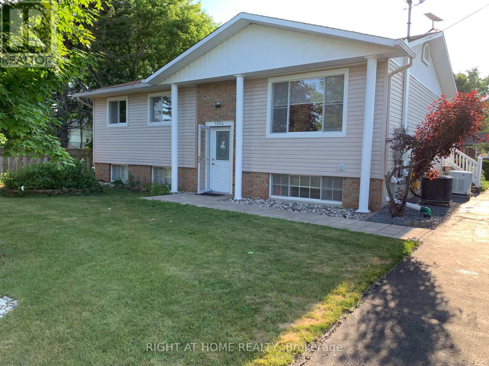 2 - 5806 Buckland Road, Ottawa, Ontario  K0A 3H0 - Photo 1 - X12434181
