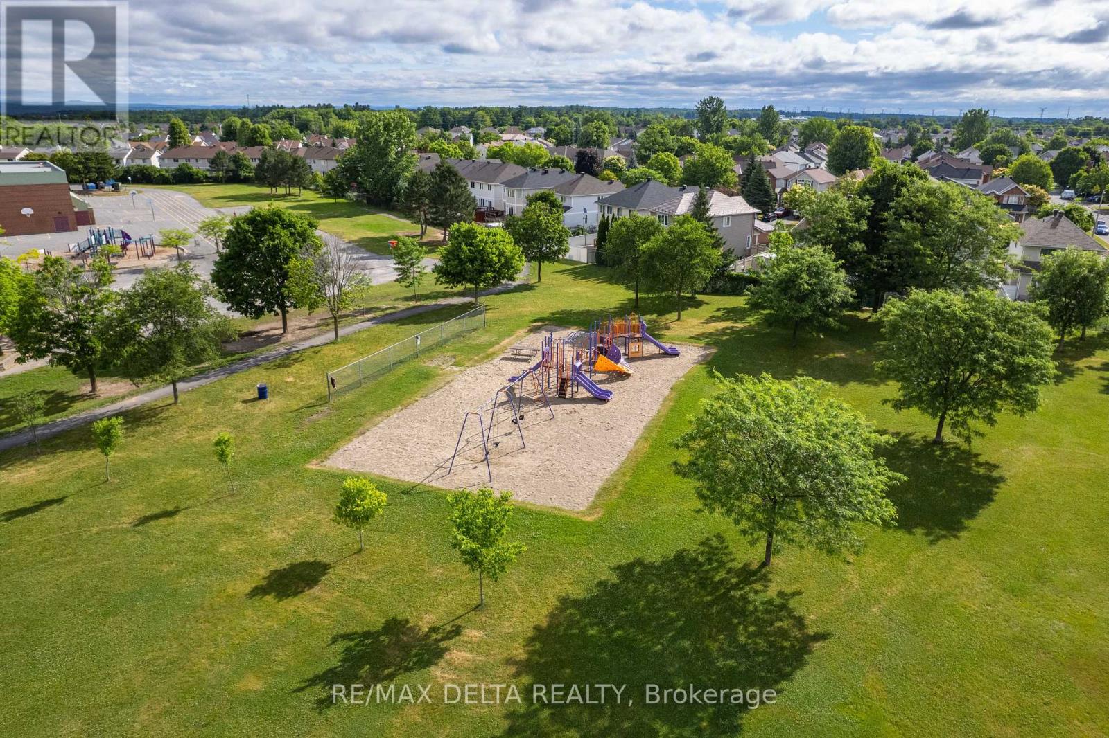 1610 Duplante Avenue, Ottawa, Ontario  K4A 4A2 - Photo 43 - X12434186