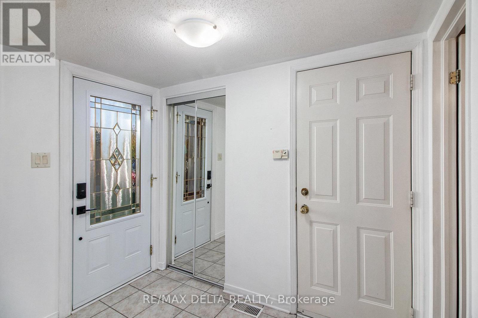 1610 Duplante Avenue, Ottawa, Ontario  K4A 4A2 - Photo 3 - X12434186