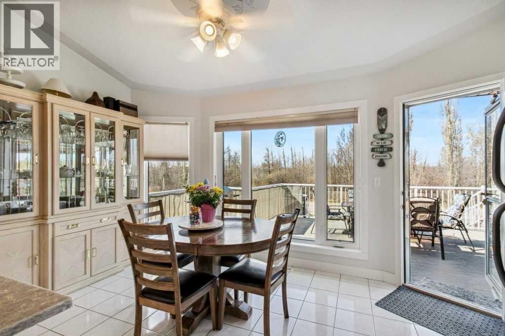 9 Fern Glade Crescent, Sylvan Lake, Alberta  T4S 1Z5 - Photo 7 - A2257806