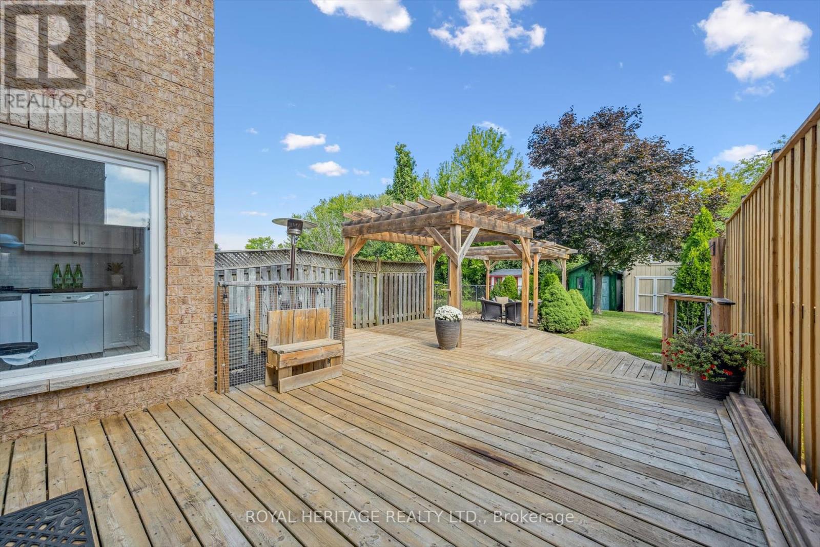 2381 Dalebrook Drive, Oakville, Ontario  L6H 6K4 - Photo 38 - W12433882