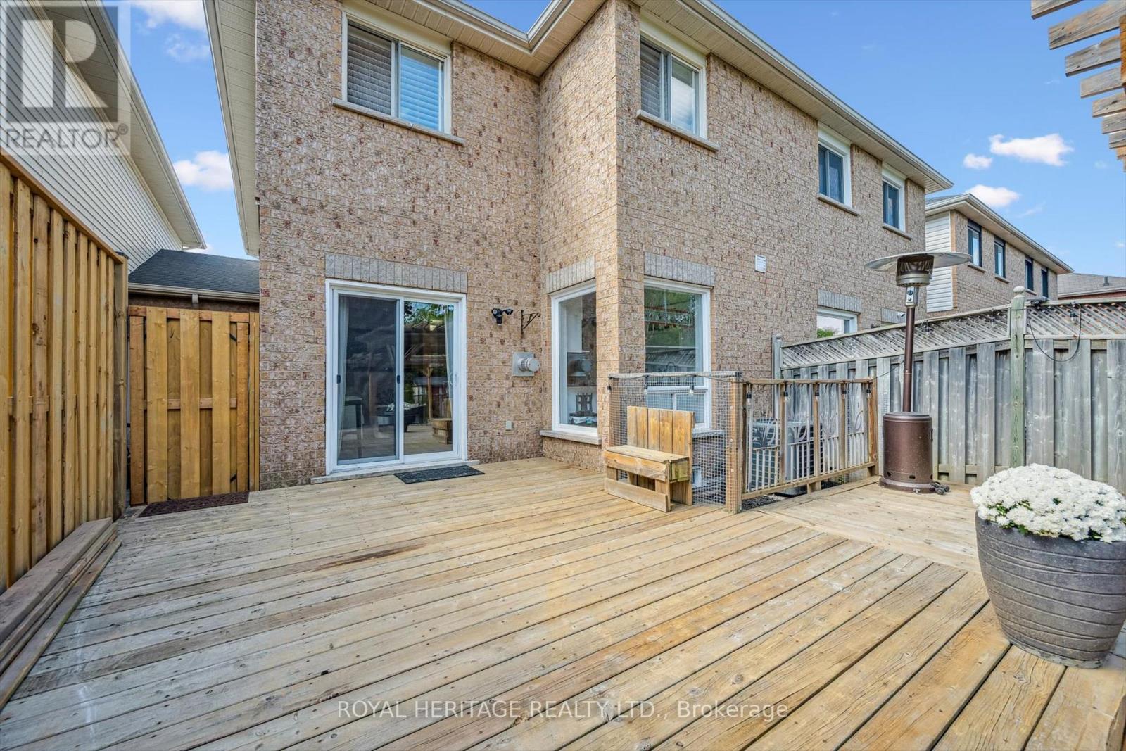 2381 Dalebrook Drive, Oakville, Ontario  L6H 6K4 - Photo 39 - W12433882