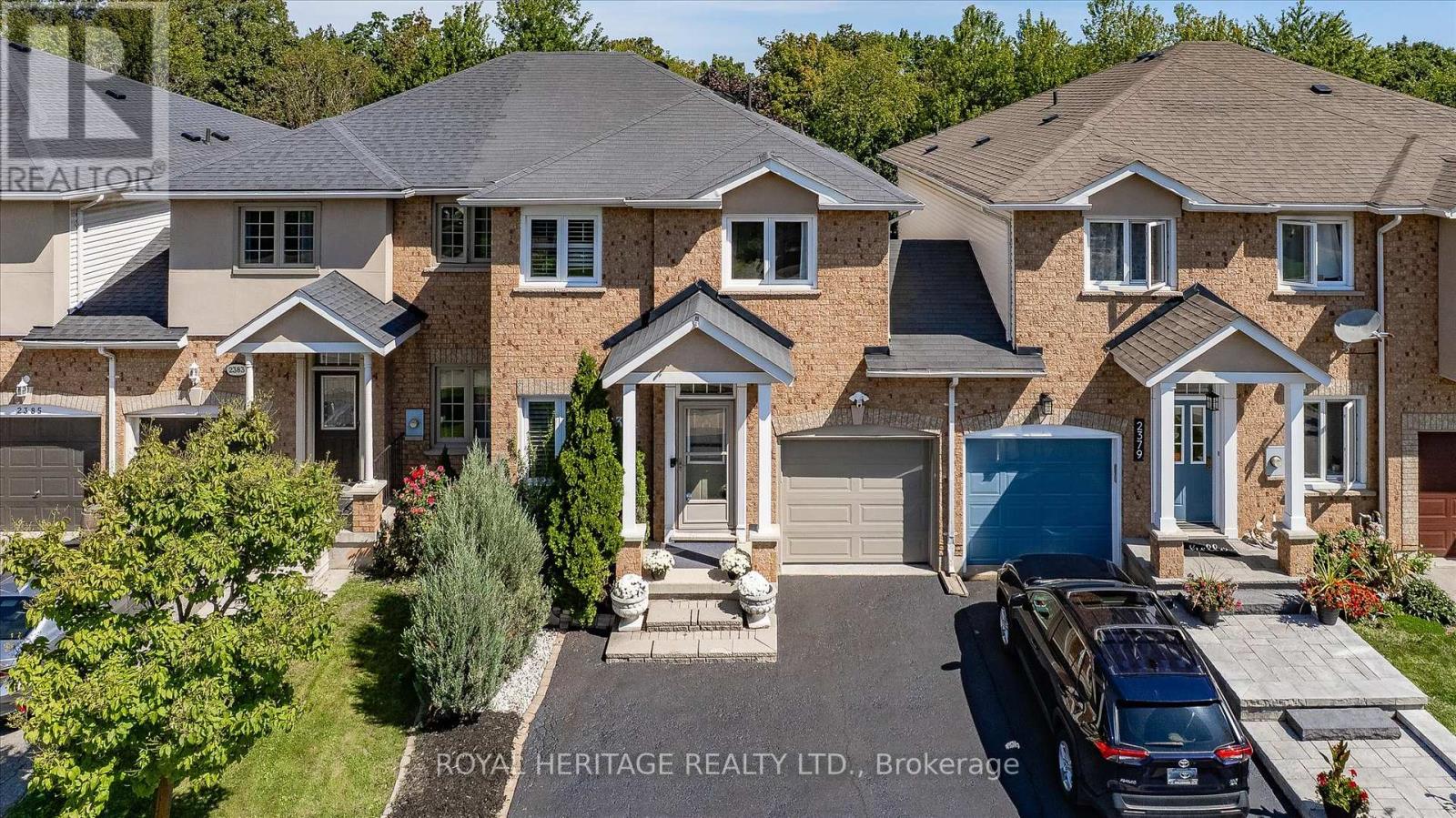 2381 Dalebrook Drive, Oakville, Ontario  L6H 6K4 - Photo 5 - W12433882